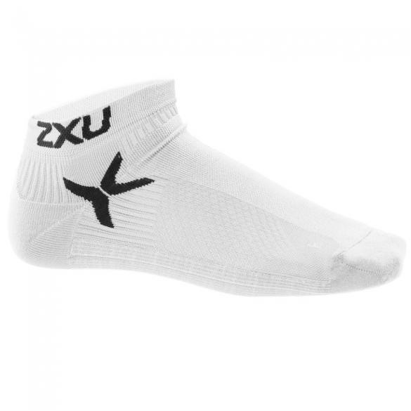 2XU Performance low rise Laufsocken MQ1903e